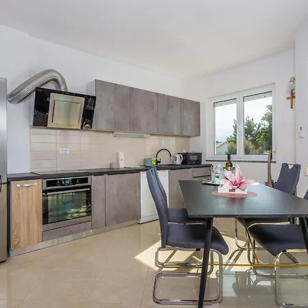 Apartamento Stunning In Barbat With Wifi Barbat na Rabu